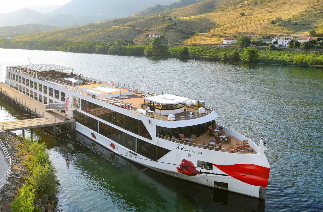 Spain Tour -(พิเศษ!! ราคานี้รวมทัวร์พาเที่ยว, WIFI บนเรือ, อาหาร, เครื่องดื่มไม่อั้นบนเรือ และทิปต่างๆแล้ว) ปอร์โต - เรกัว - ปิเนา - เวกา เด เทอร์รอน - ฟิกัวรา เด เคสเทลโล รอดริโก - กัวดา - เมดา  - บาร์กา ดิ อัลวา วิลลาเรียล - อมารานเต้ - กุสมาเรส - บราก้า - โกอิมบรา - บาตาญ่า - ล่องเรือถ้ำเบนาเกิล  - อิโวรา - ลิสบอน